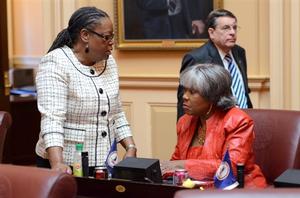 Conferring with Senator Lucas.